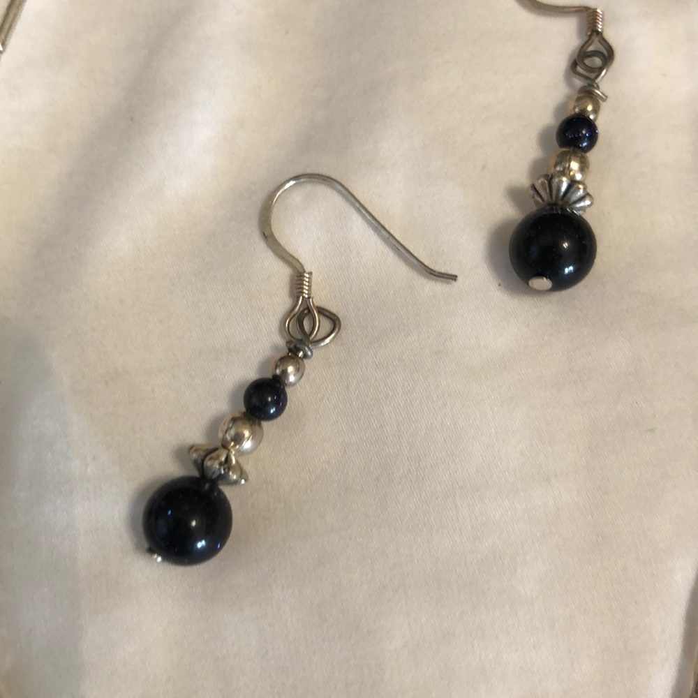 Necklace/earrings - Picture 3 of 3